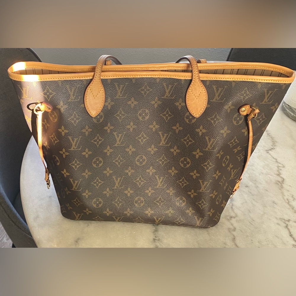 Louis Vuitton Brown Monogram Tote - MM